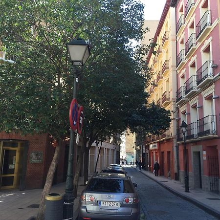 Apartamentos Auhabitat Zaragoza, Edificio De Apartamentos Turisticos Экстерьер фото